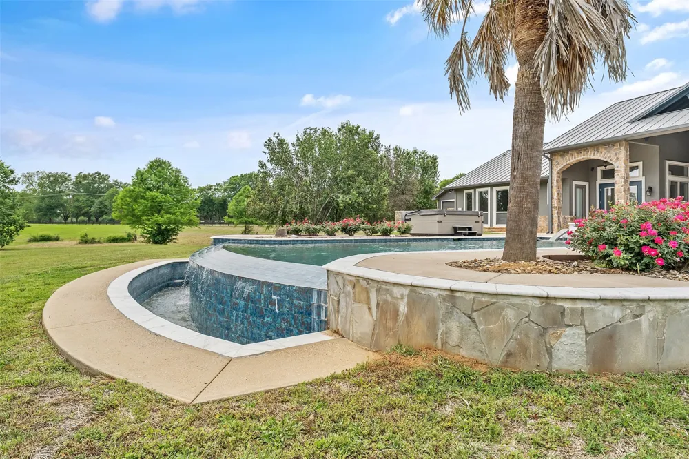 20389 County Road 178 Flint, TX 75762
