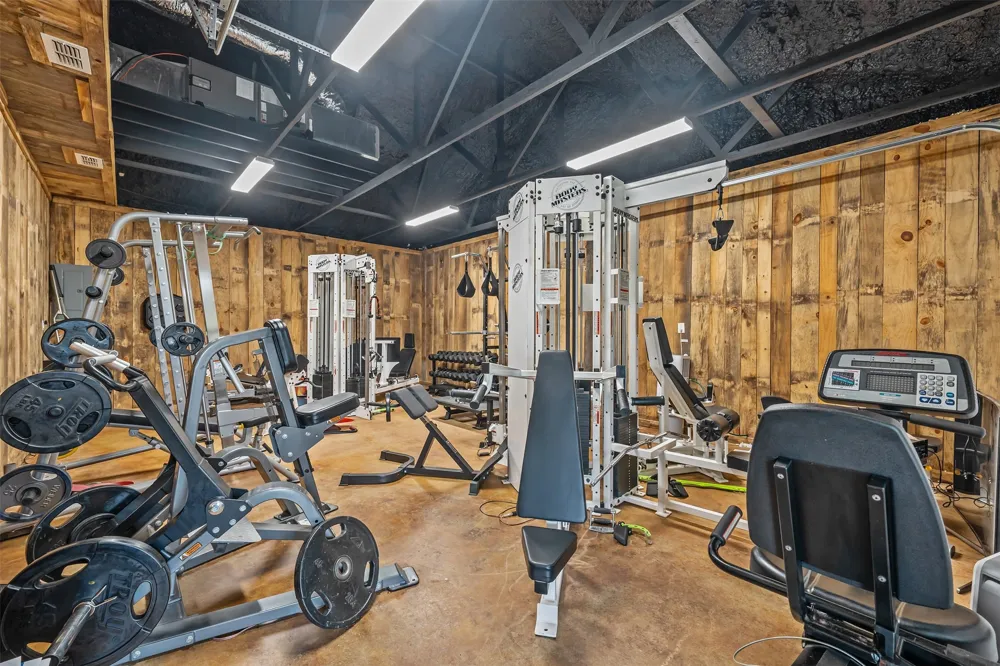 20389 County Road 178 Flint, TX 75762