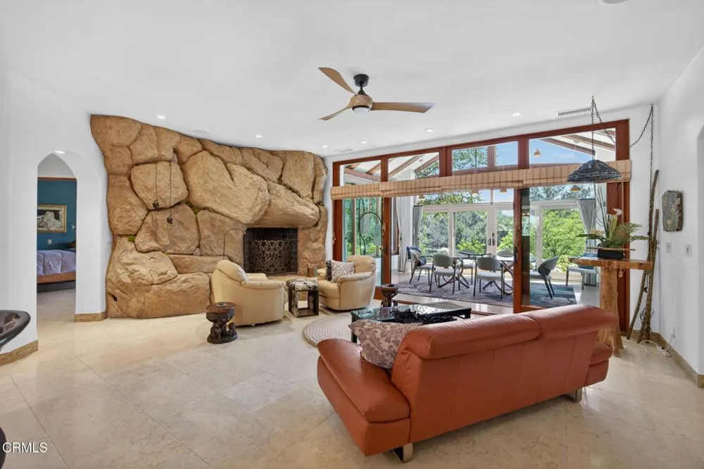 199 Fairview Road Ojai, CA 93023