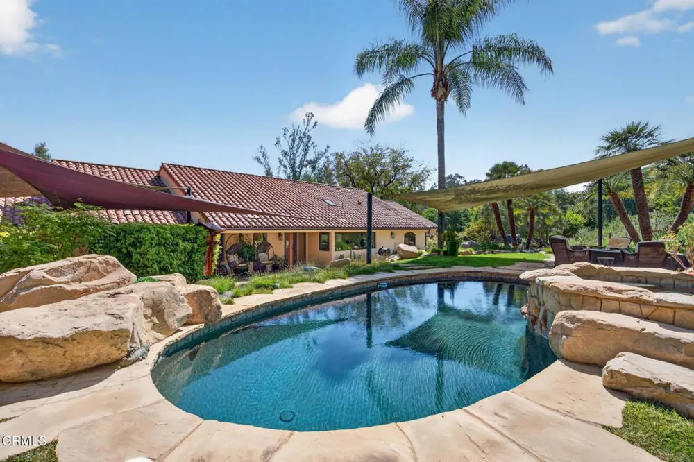 199 Fairview Road Ojai, CA 93023