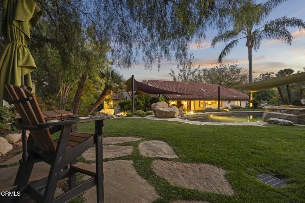 199 Fairview Road Ojai, CA 93023