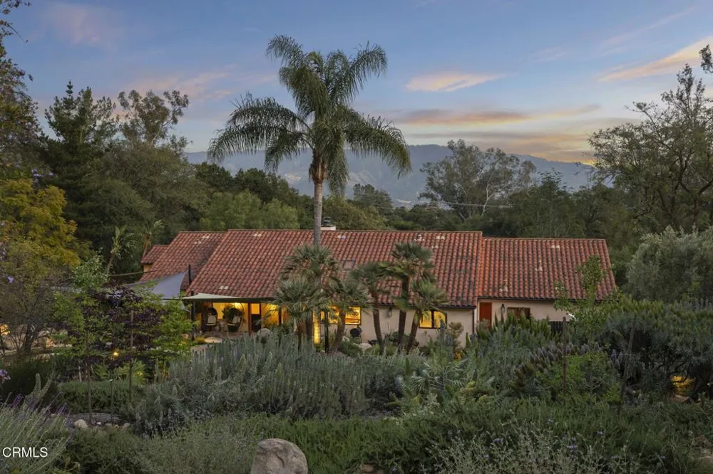 199 Fairview Road Ojai, CA 93023