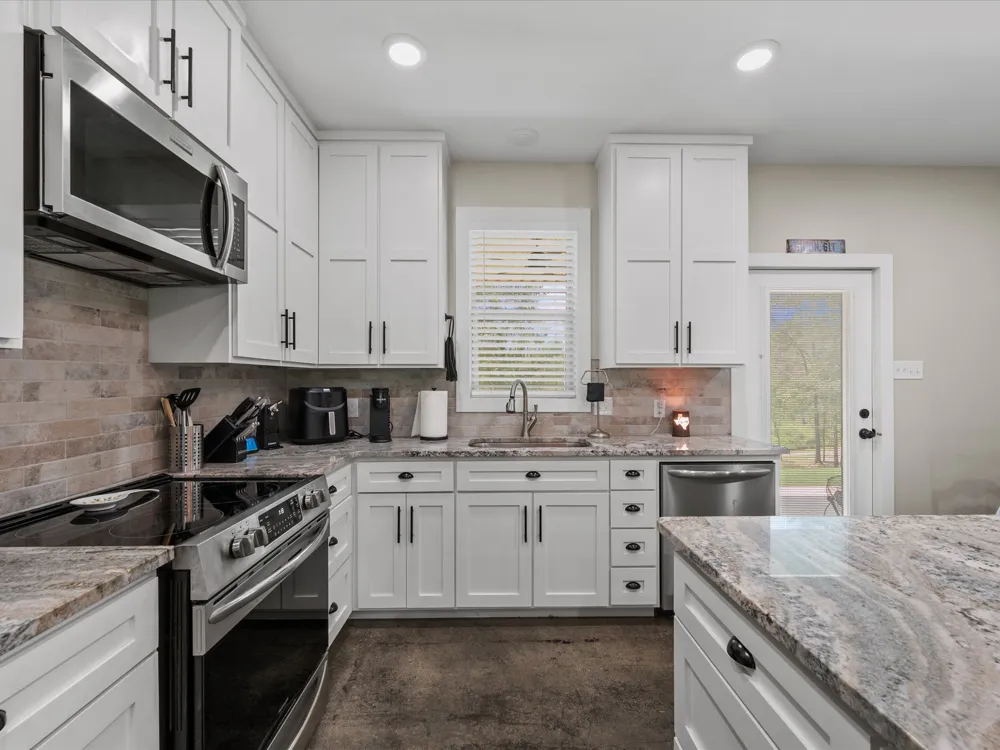 1386 Private Rd 1313 Centerville, TX 75833