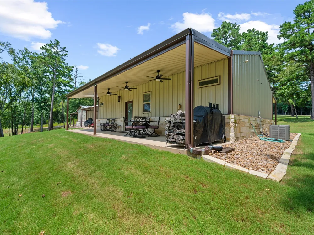 1386 Private Rd 1313 Centerville, TX 75833