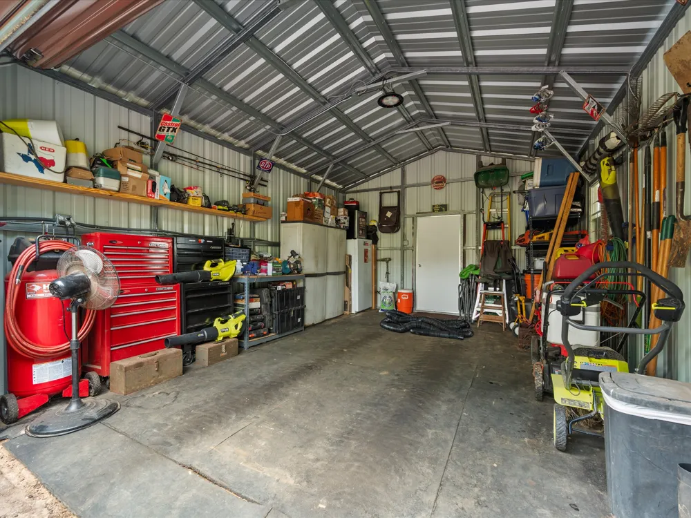 1386 Private Rd 1313 Centerville, TX 75833
