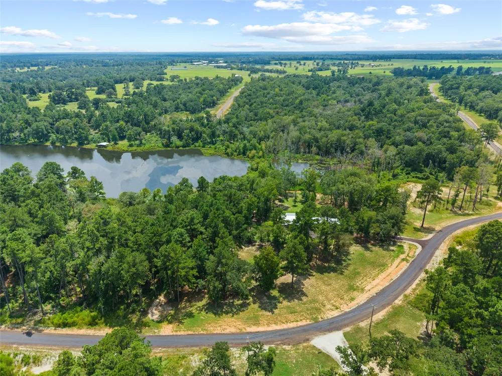 1386 Private Rd 1313 Centerville, TX 75833