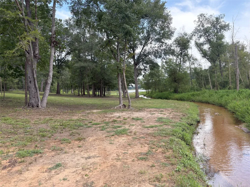1386 Private Rd 1313 Centerville, TX 75833