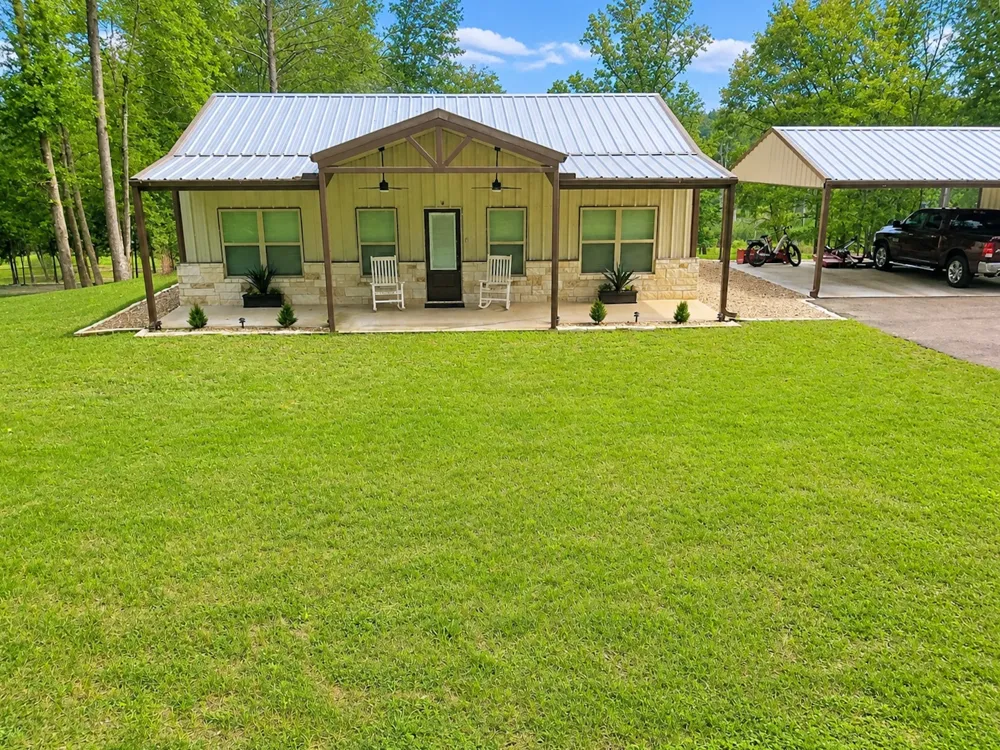 1386 Private Rd 1313 Centerville, TX 75833