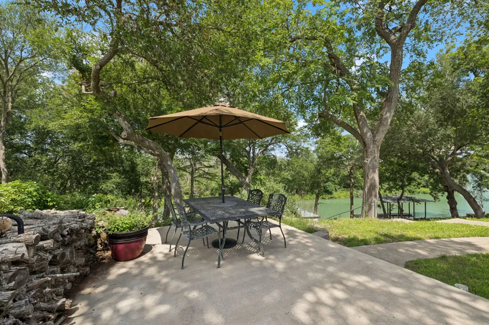 180 Wampum Way Seguin, TX 78155