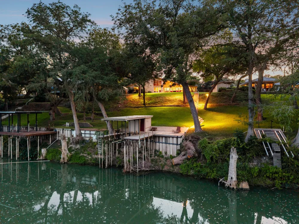 180 Wampum Way Seguin, TX 78155