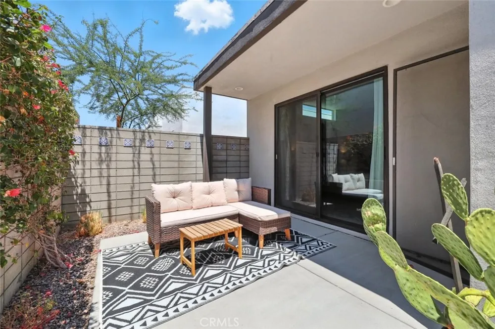 3345 Ambassador Drive Palm Springs, CA 92262