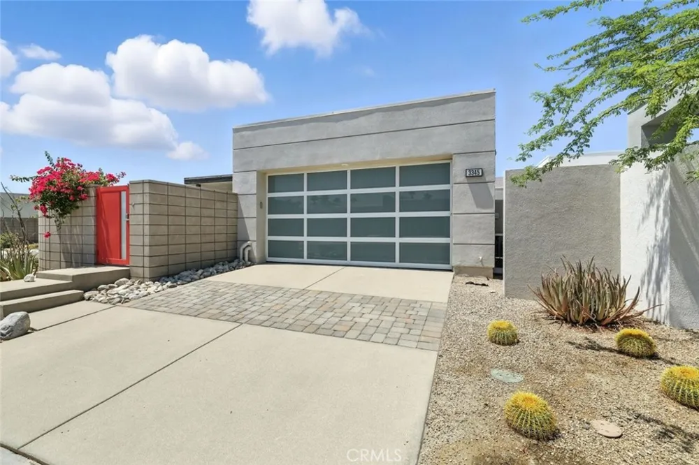 3345 Ambassador Drive Palm Springs, CA 92262