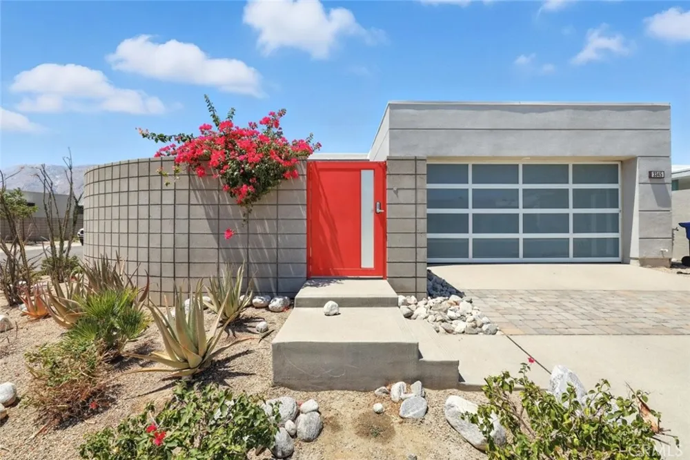3345 Ambassador Drive Palm Springs, CA 92262