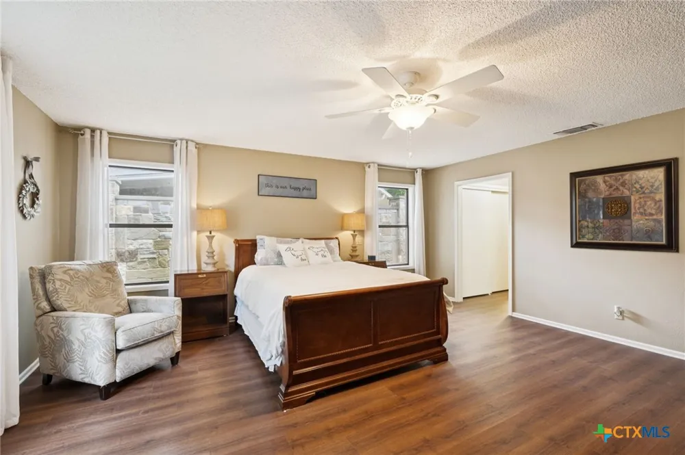 180 Wampum Way Seguin, TX 78155