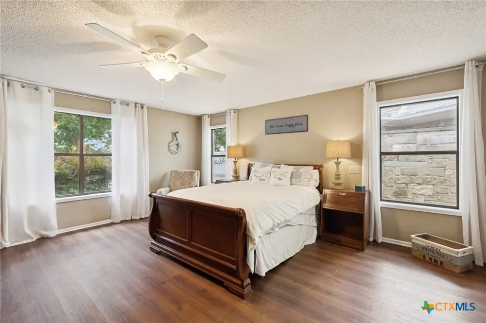 180 Wampum Way Seguin, TX 78155