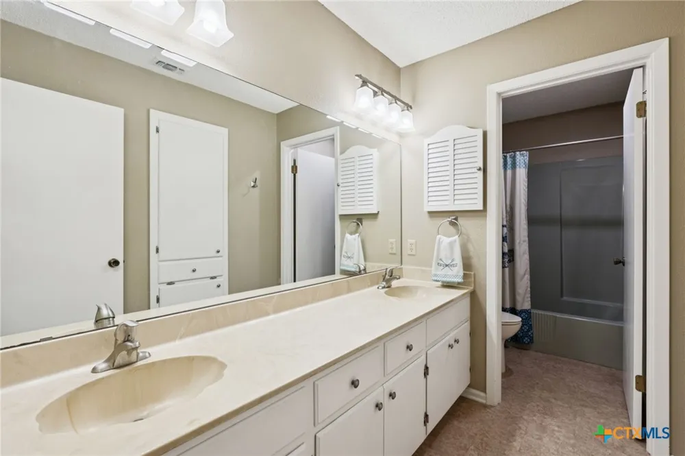 180 Wampum Way Seguin, TX 78155
