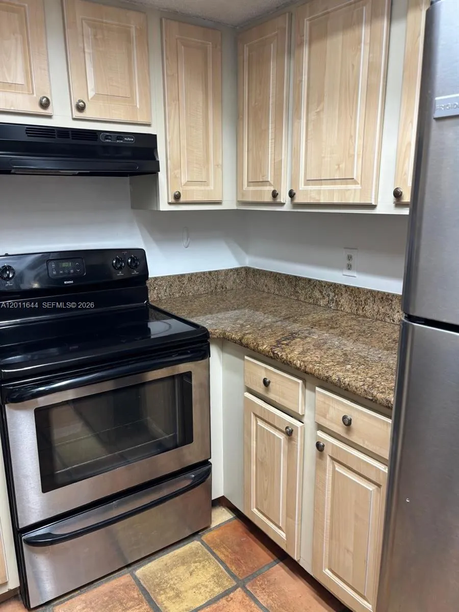 2048 Champions Way North Lauderdale, FL 33068