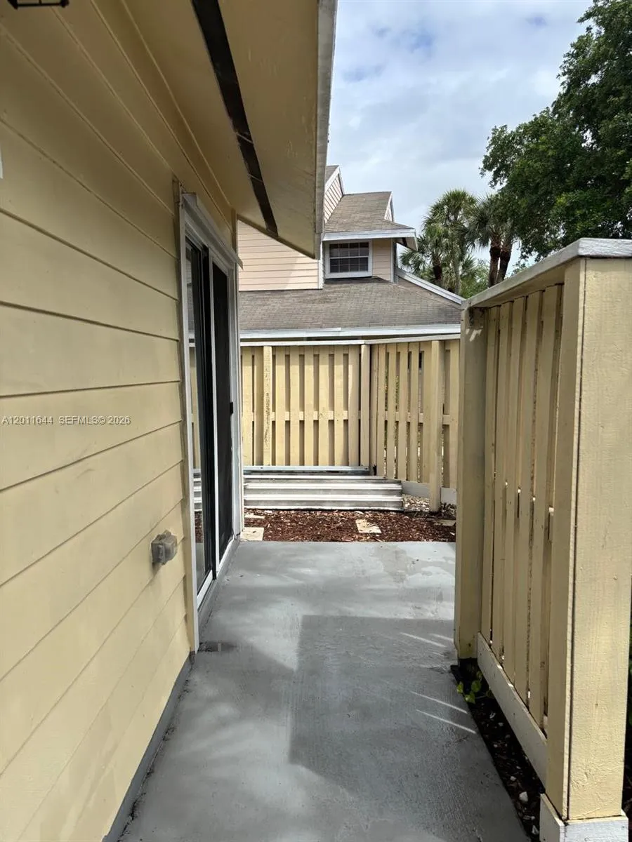 2048 Champions Way North Lauderdale, FL 33068