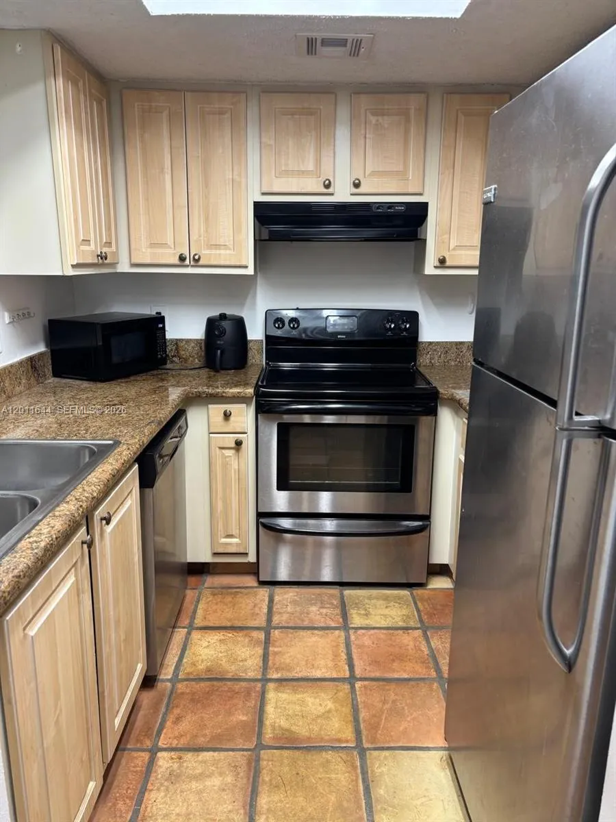 2048 Champions Way North Lauderdale, FL 33068