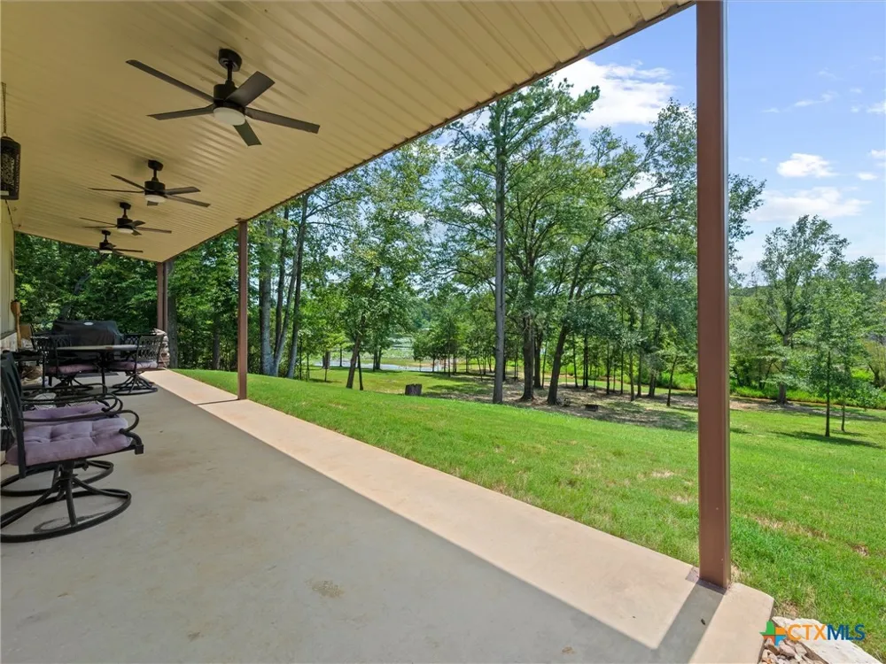 1386 Private Rd 1313 Centerville, TX 75833