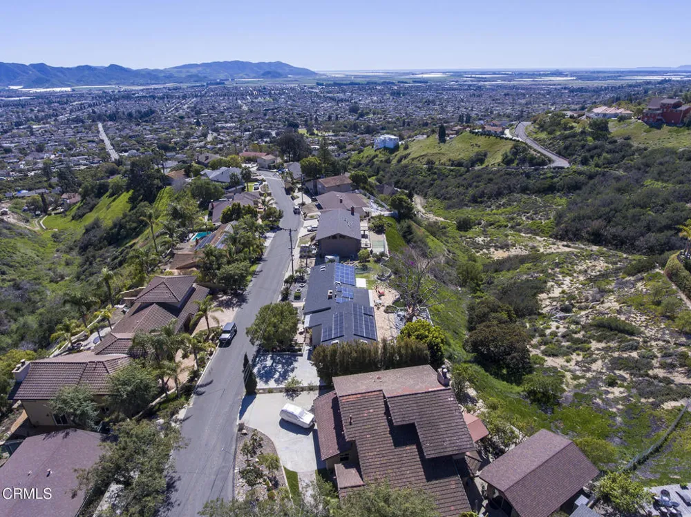 999 San Clemente Way Camarillo, CA 93010