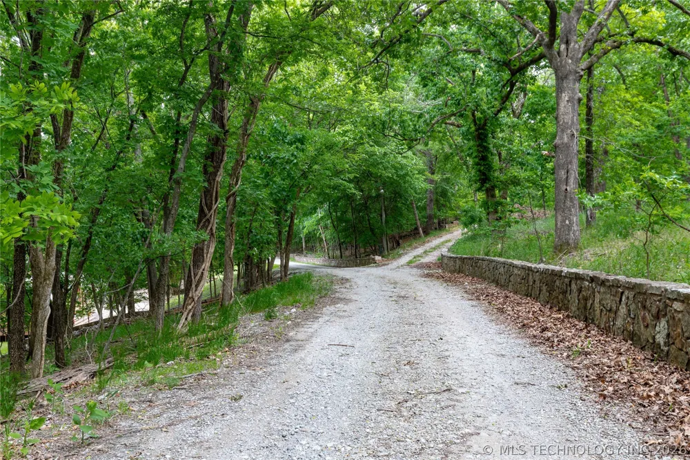 Lakeside Drive Ketchum, OK 74331