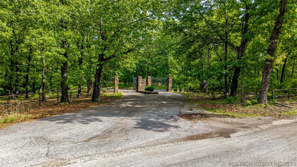 Lakeside Drive Ketchum, OK 74331