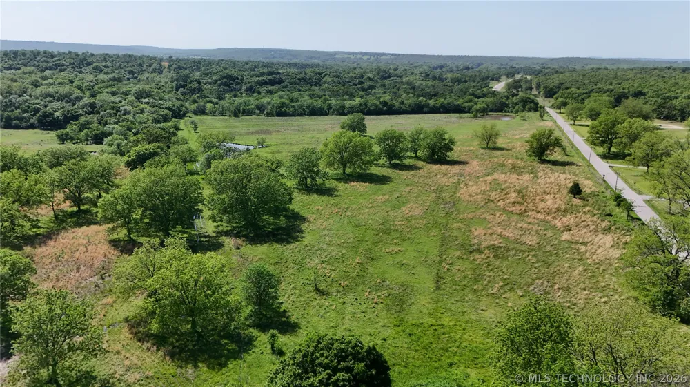 3055 Bixby Road Mounds, OK 74047