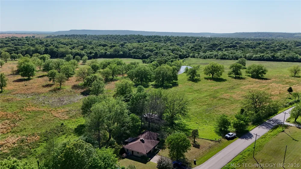 3055 Bixby Road Mounds, OK 74047