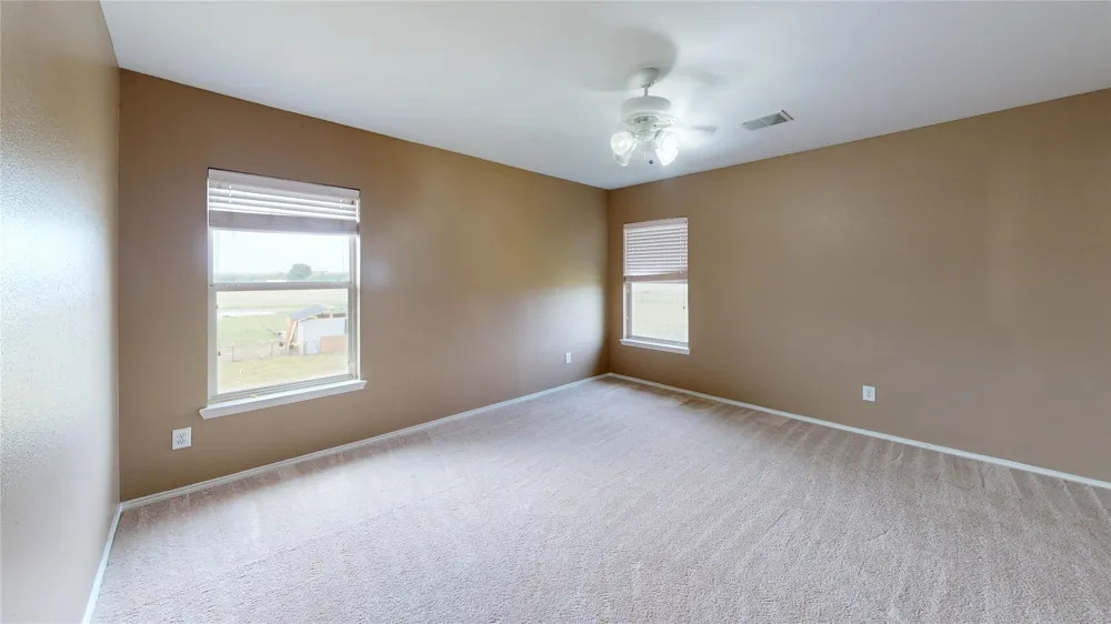 6080 County Road 939 Nevada, TX 75173