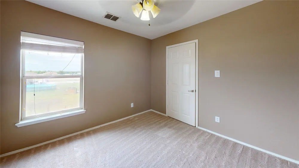 6080 County Road 939 Nevada, TX 75173