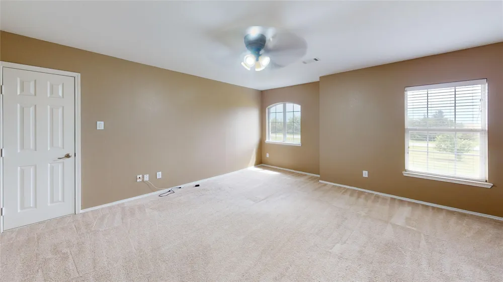 6080 County Road 939 Nevada, TX 75173
