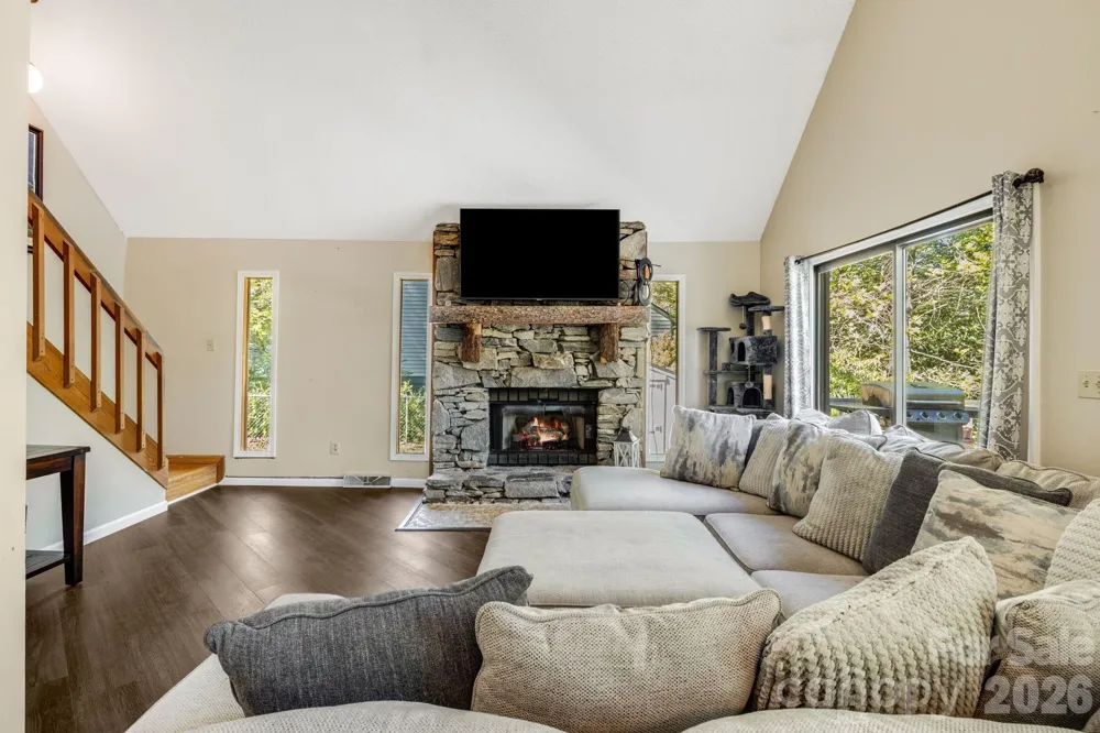 823 Fanning Bridge Road Fletcher, NC 28732