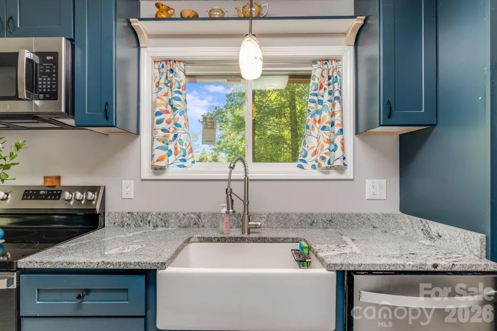 823 Fanning Bridge Road Fletcher, NC 28732