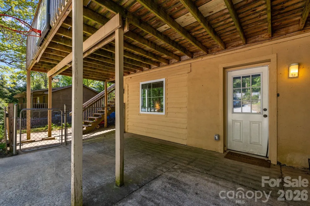 823 Fanning Bridge Road Fletcher, NC 28732