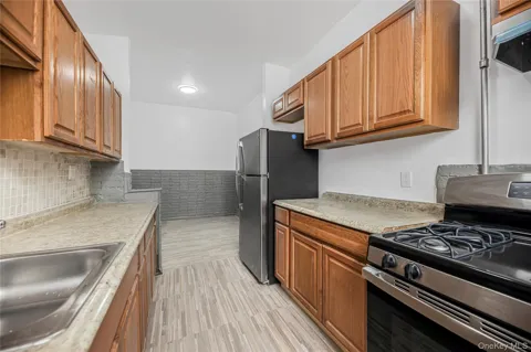 1260 Evergreen Avenue #1