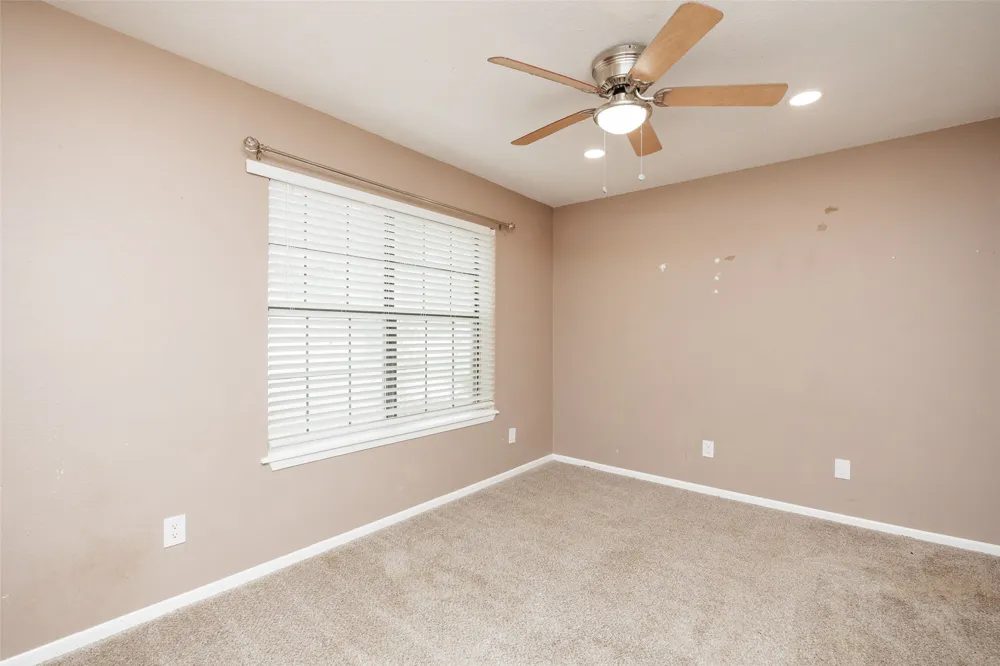 320 Long Pointe Drive Portland, TX 78374