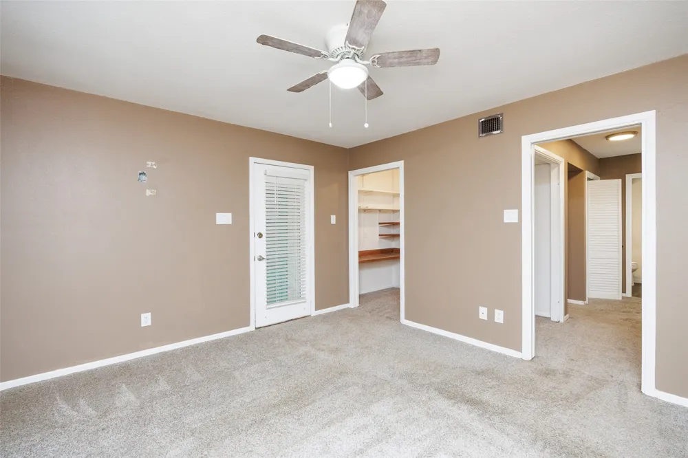 320 Long Pointe Drive Portland, TX 78374