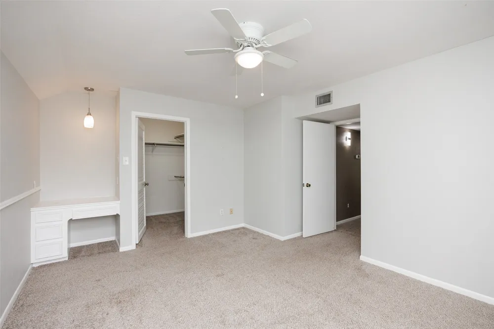 320 Long Pointe Drive Portland, TX 78374