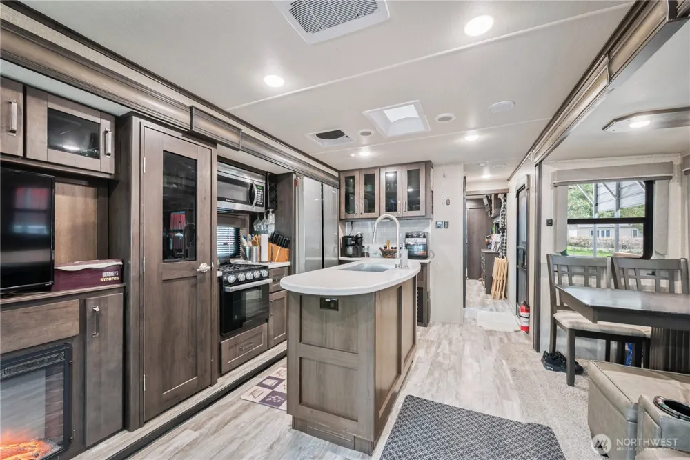 116 Mason Road Silverlake, WA 98645