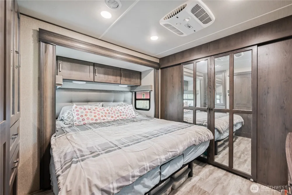 116 Mason Road Silverlake, WA 98645