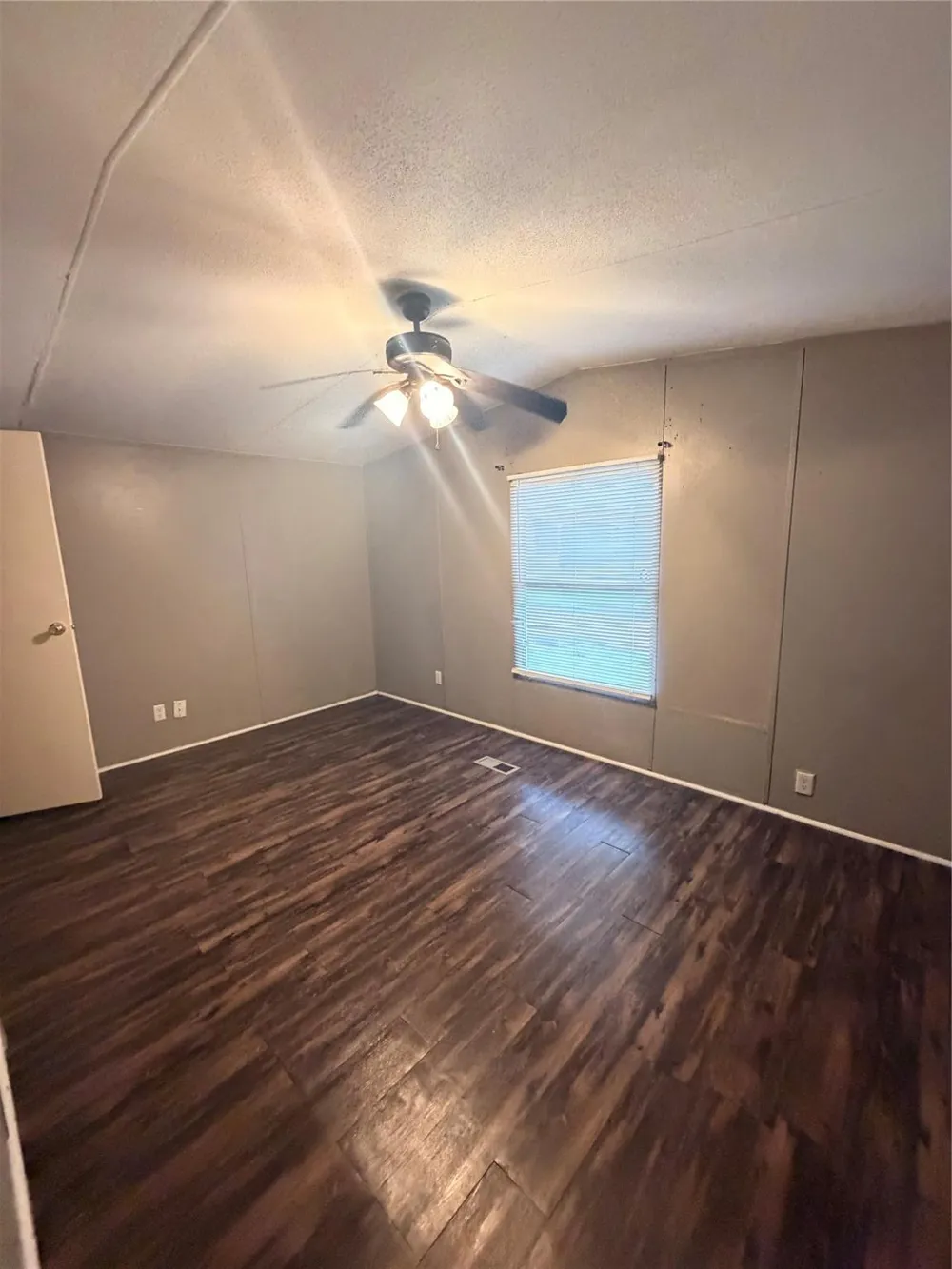 2021 Battlebell Road #40 Highlands, TX 77562