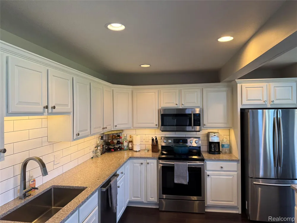4600 Fazio Drive Dover Township, MI 49735