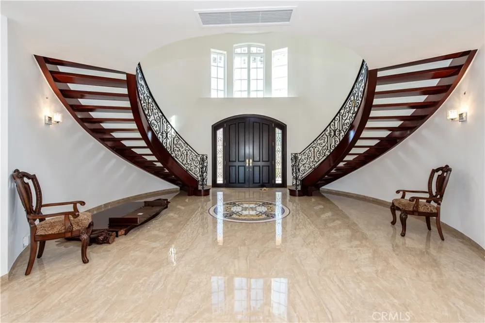 1578 Jade Street North Tustin, CA 92705