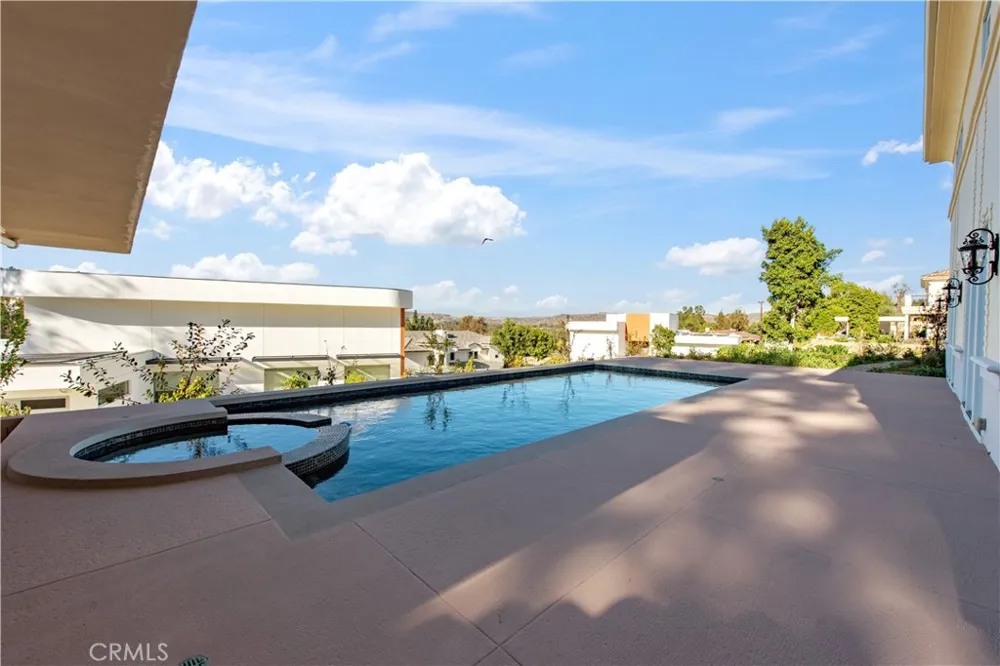 1578 Jade Street North Tustin, CA 92705