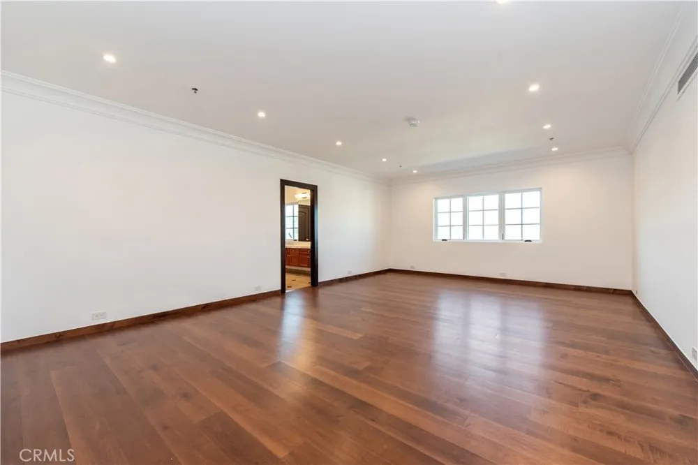 1578 Jade Street North Tustin, CA 92705