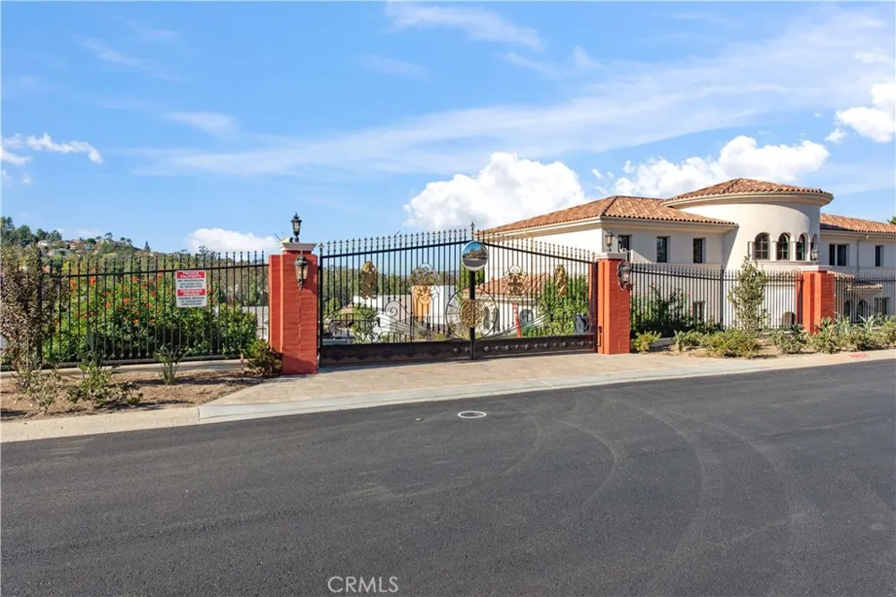 1578 Jade Street North Tustin, CA 92705