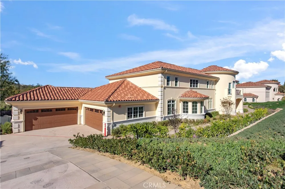 1578 Jade Street North Tustin, CA 92705