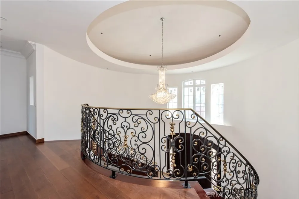1578 Jade Street North Tustin, CA 92705