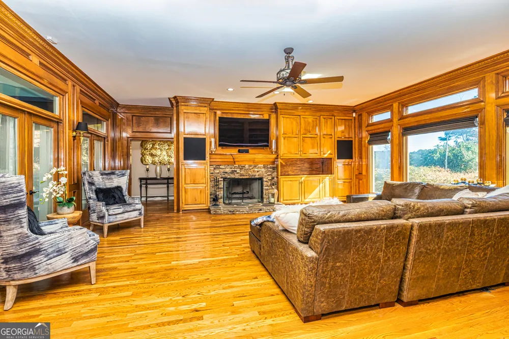 131 Lincoln RD Tyrone, GA 30290